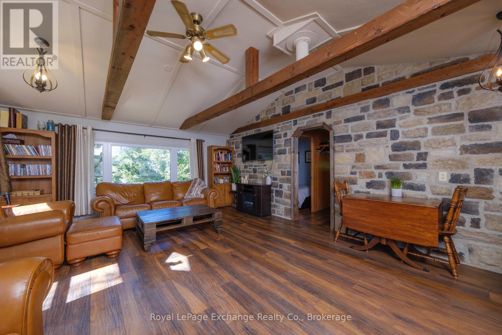 109 Gordon Street N, Huron-Kinloss, Ontario N2Z 0B3 - Photo 8 - X12352917