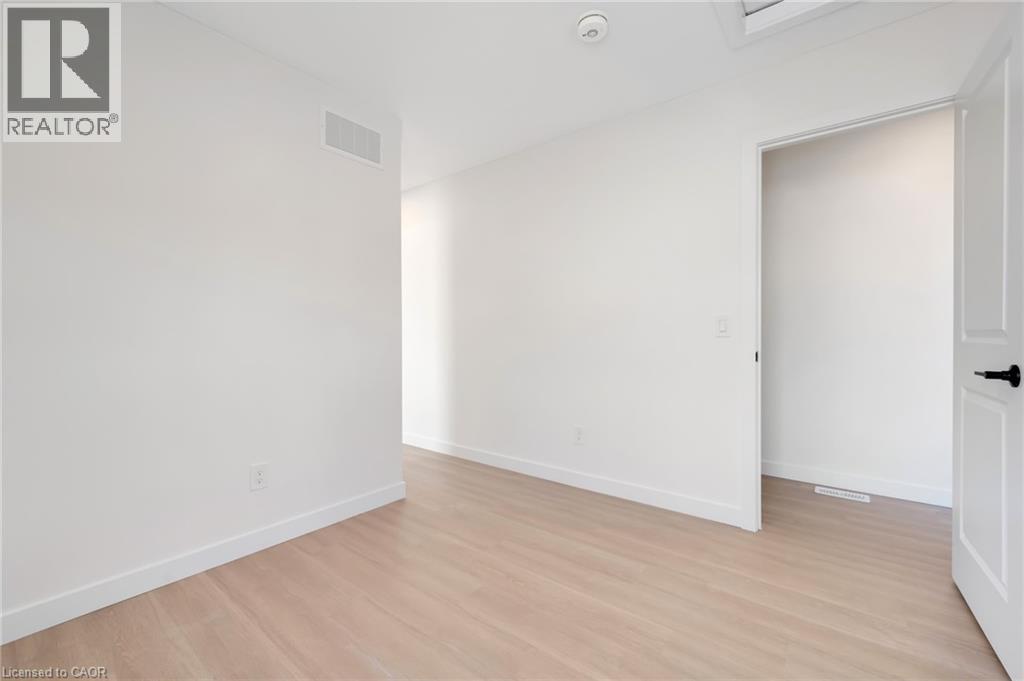 15 Cedar Street Unit# 1, Kitchener, Ontario  N2H 2W7 - Photo 29 - 40750713