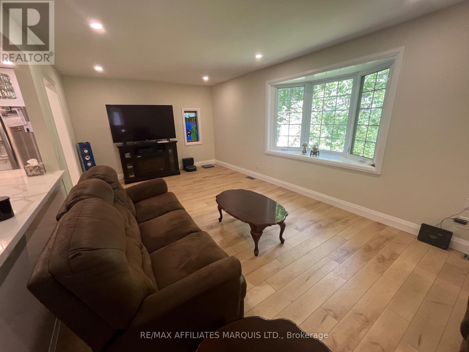 4960 County Rd 34 Road, South Glengarry, Ontario  K0C 2J0 - Photo 11 - X12352965