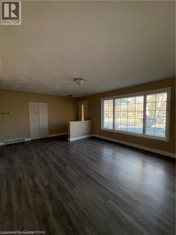 105 Westmount Road E, Kitchener, Ontario  N2M 4Y6 - Photo 6 - 40752047