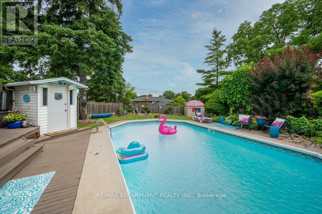 480 Mohawk Road W, Hamilton (Westcliffe), Ontario  L9C 1X4 - Photo 28 - X12352859