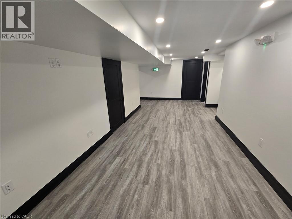 531 Queenston Road Unit# 2, Hamilton, Ontario  L8K 1J7 - Photo 11 - 40761613