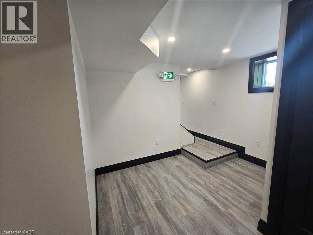 531 Queenston Road Unit# 2, Hamilton, Ontario  L8K 1J7 - Photo 19 - 40761613