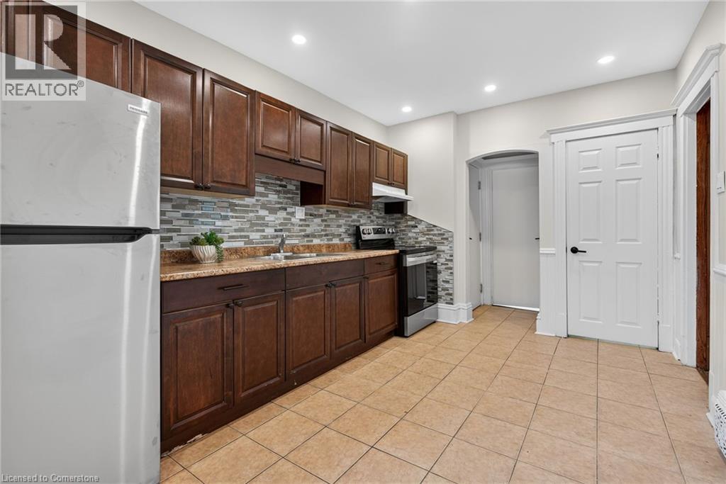 84 Ray Street S, Hamilton, Ontario  L8P 3V7 - Photo 10 - 40761453