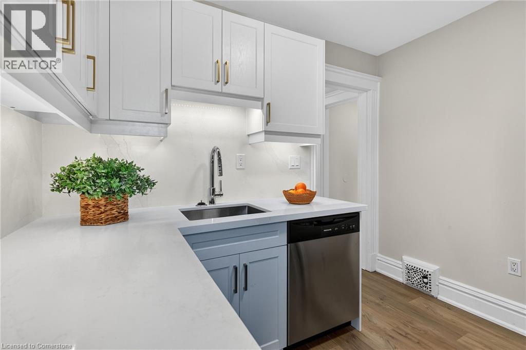 84 Ray Street S, Hamilton, Ontario  L8P 3V7 - Photo 34 - 40761453