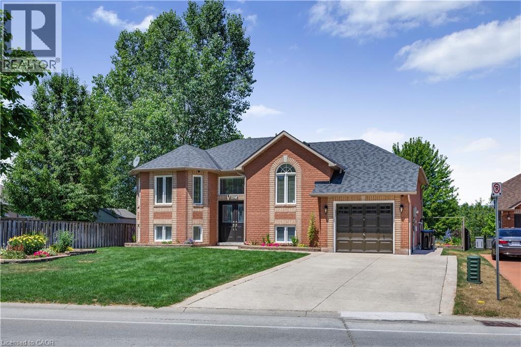 Property at 402 RAMBLEWOOD Drive image 1