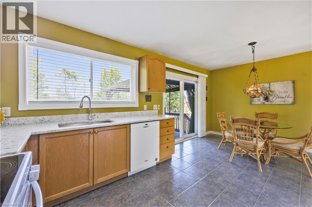402 Ramblewood Drive, Wasaga Beach, Ontario  L9Z 2N9 - Photo 14 - 40753199