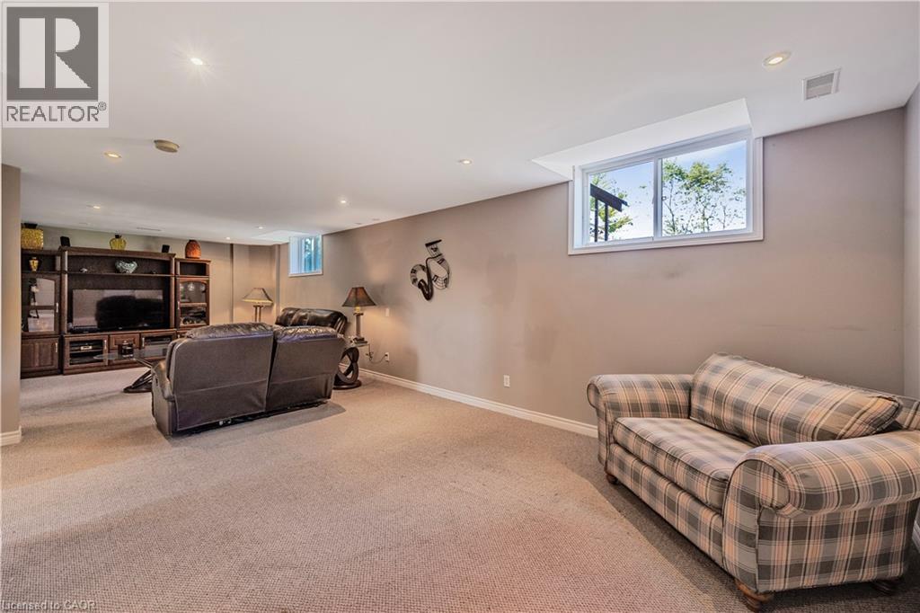 402 Ramblewood Drive, Wasaga Beach, Ontario  L9Z 2N9 - Photo 24 - 40753199