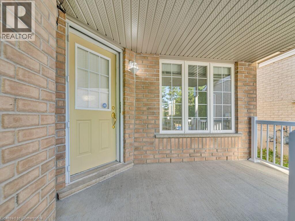 Property at 40 HOUGHTON Street image 4