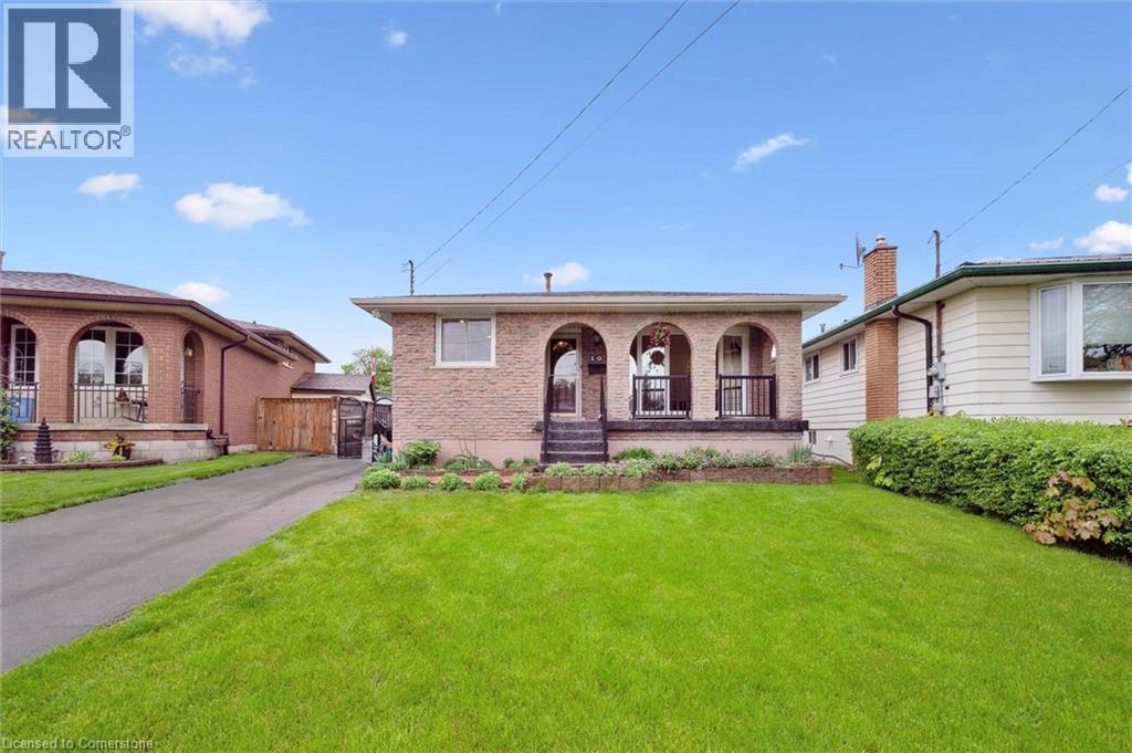 10 Villa Court, Hamilton, Ontario  L8W 1M2 - Photo 2 - 40761350