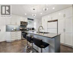 10 Villa Court 264 - Templemead, Hamilton, Ca