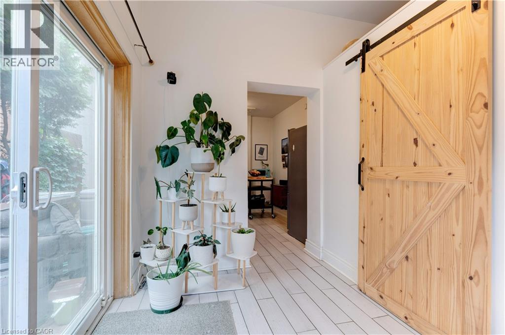 132 Ferguson Avenue N, Hamilton, Ontario  L8R 1L7 - Photo 12 - 40761282