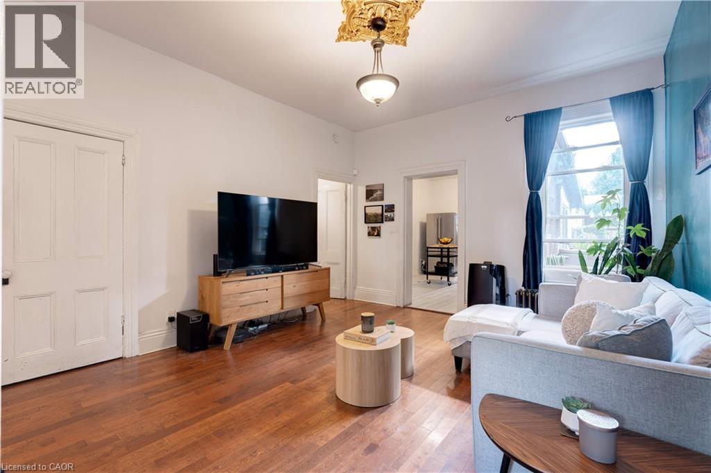 132 Ferguson Avenue N, Hamilton, Ontario  L8R 1L7 - Photo 4 - 40761282