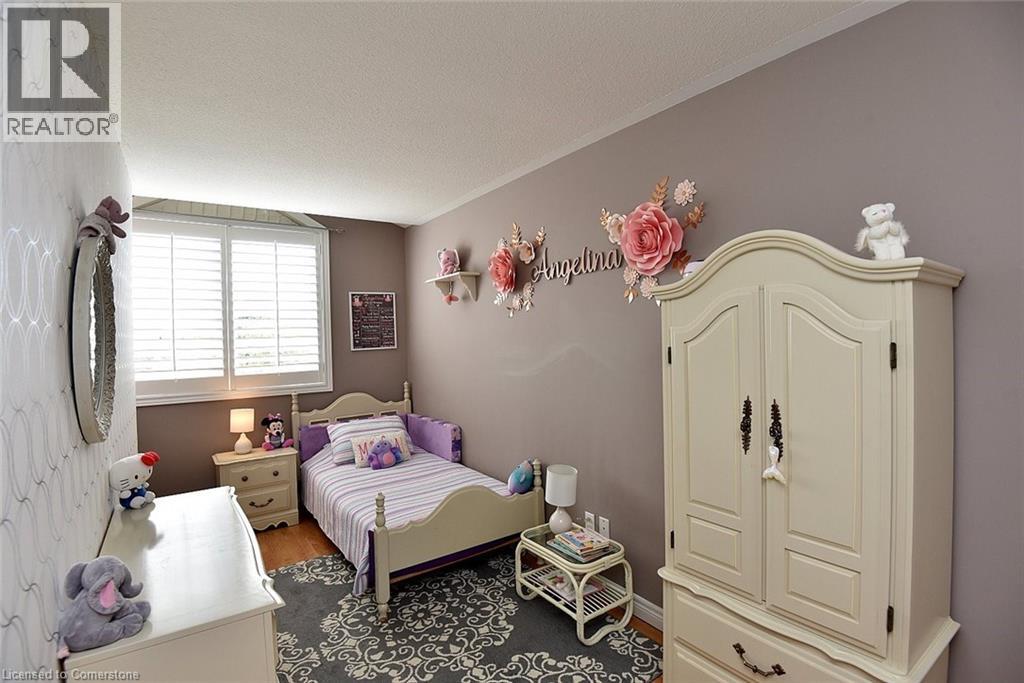 210 Claudette Gate, Hamilton, Ontario  L9B 2K1 - Photo 37 - 40761269