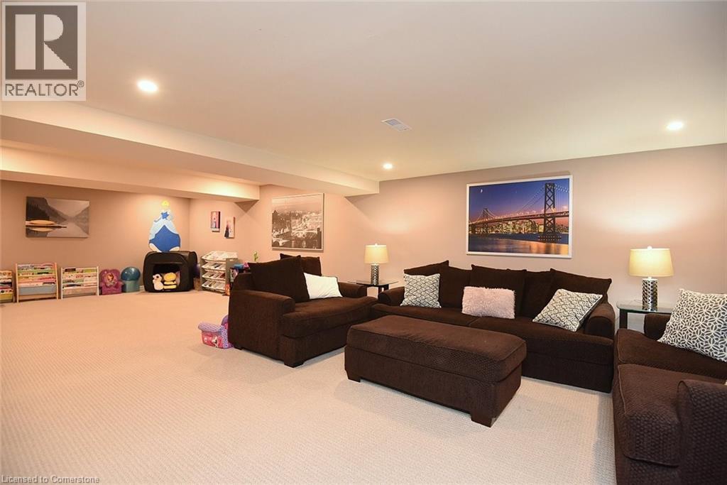 210 Claudette Gate, Hamilton, Ontario  L9B 2K1 - Photo 42 - 40761269