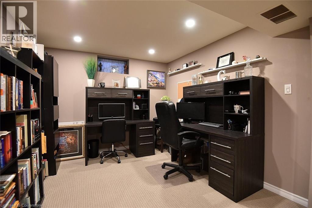 210 Claudette Gate, Hamilton, Ontario  L9B 2K1 - Photo 44 - 40761269