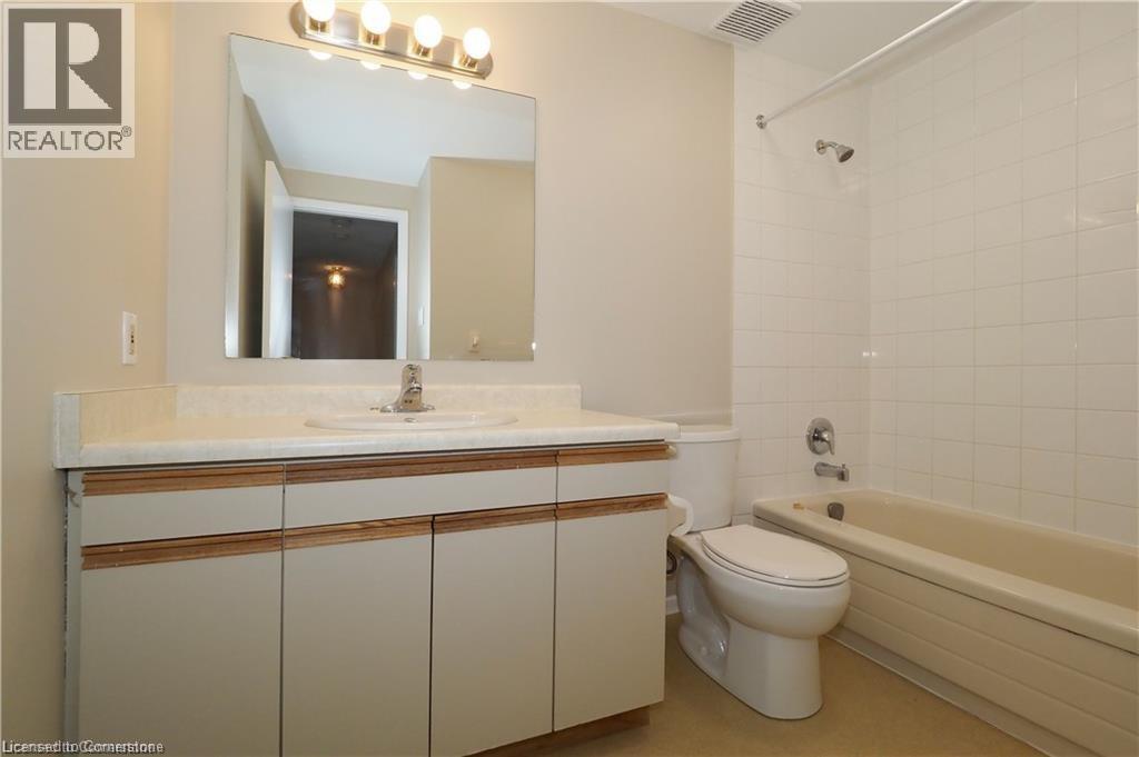 395 Kingscourt Drive Unit# 2, Waterloo, Ontario  N2K 3R5 - Photo 19 - 40761256