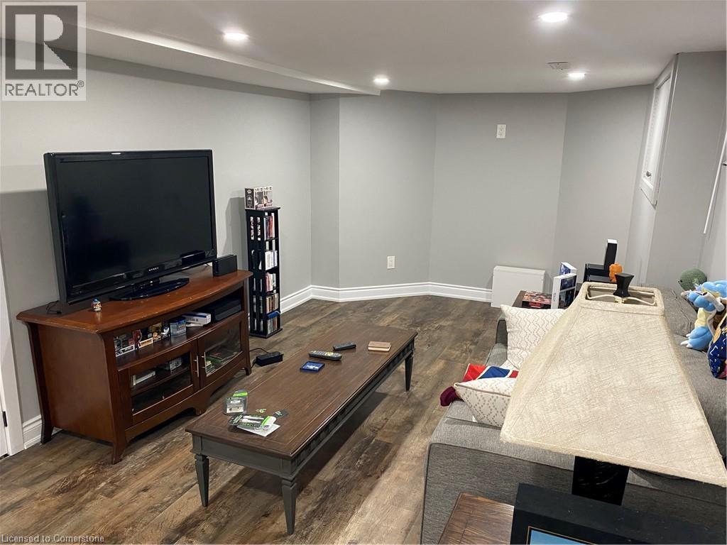 46 Cameron Avenue S Unit# Lower, Hamilton, Ontario  L8K 2W9 - Photo 3 - 40761246