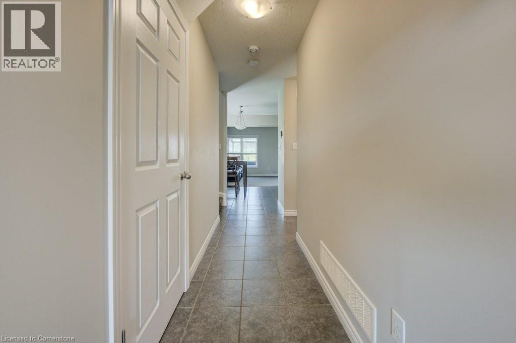 334 William Street, Elmira, Ontario  N2B 0B5 - Photo 5 - 40761222