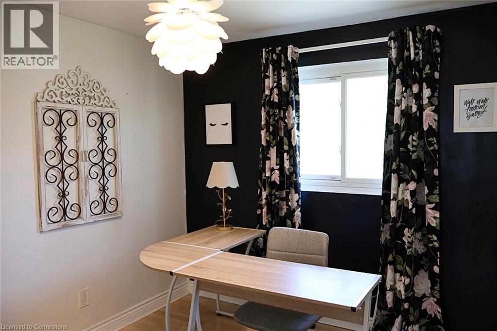 9 Duncairn Court, Hamilton, Ontario  L9C 6G2 - Photo 33 - 40761206