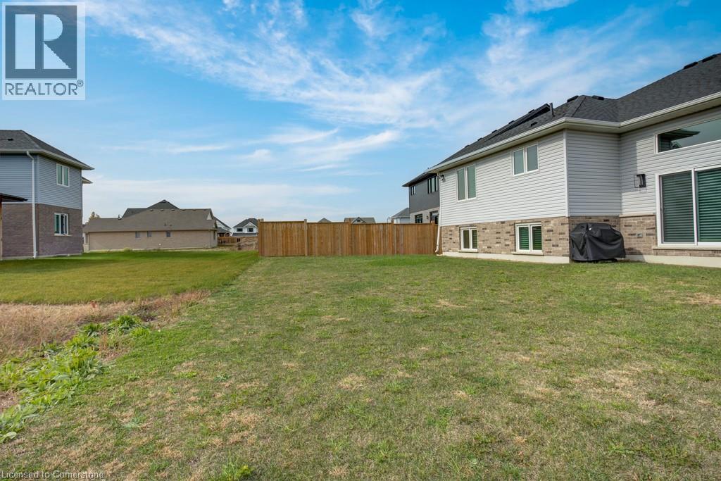9 Clover Cir Circle, St. Thomas, Ontario  N5R 0J3 - Photo 41 - 40761197
