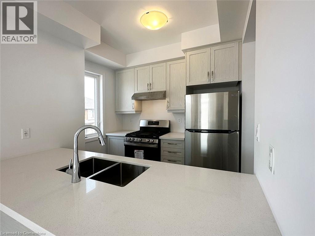 461 Blackburn Drive Unit# 111, Brantford, Ontario  N3T 0W9 - Photo 1 - 40760023