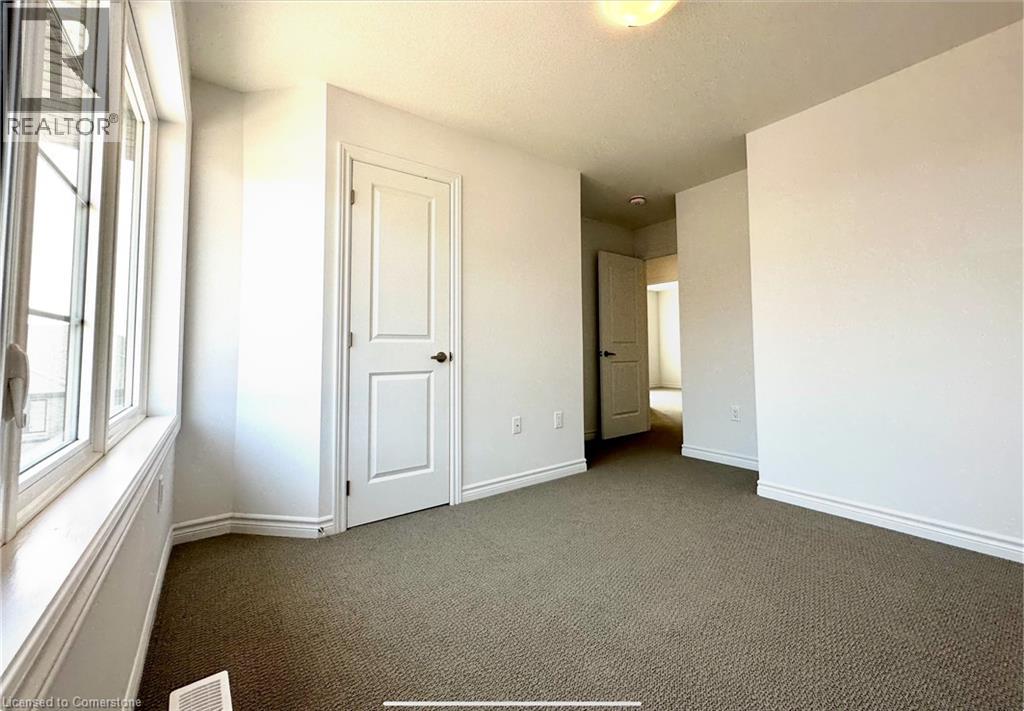 461 Blackburn Drive Unit# 111, Brantford, Ontario  N3T 0W9 - Photo 15 - 40760023