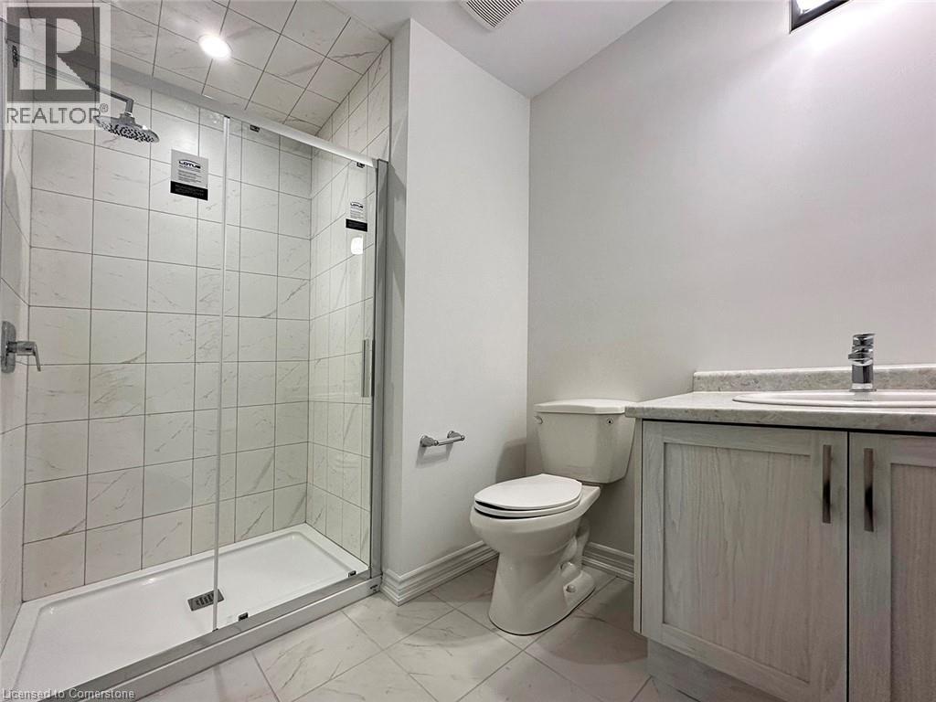 461 Blackburn Drive Unit# 111, Brantford, Ontario  N3T 0W9 - Photo 2 - 40760023