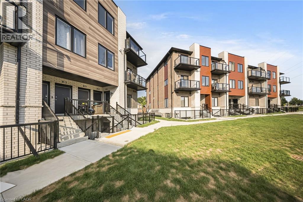 10 South Creek Drive Unit# 25, Kitchener, Ontario  N2R 1N3 - Photo 1 - 40759790