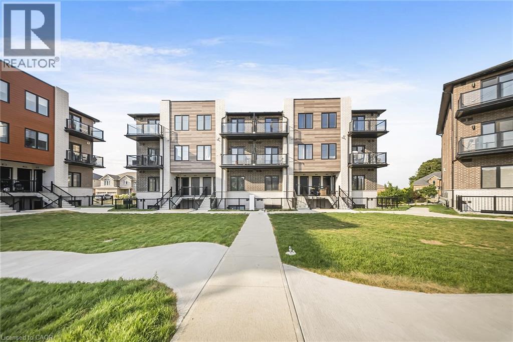 10 South Creek Drive Unit# 25, Kitchener, Ontario  N2R 1N3 - Photo 2 - 40759790