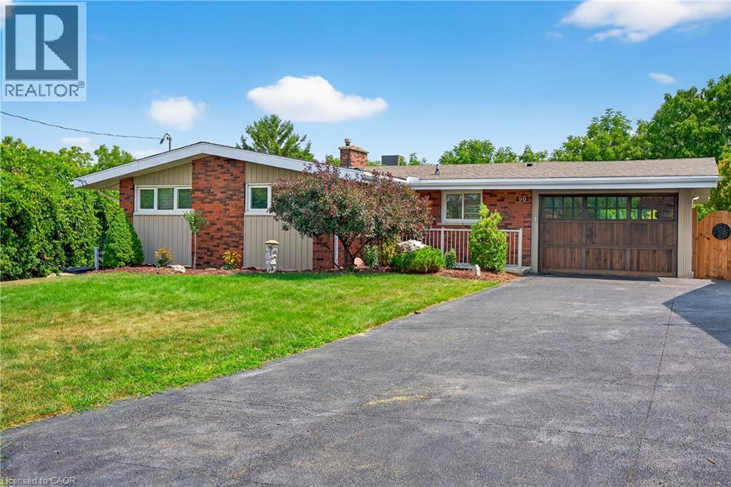 90 MOUNTAIN Avenue N, Stoney Creek, Ontario