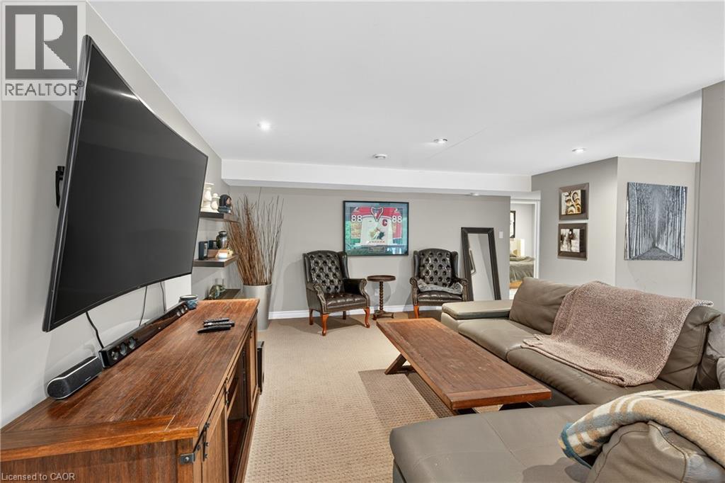 90 Mountain Avenue N, Stoney Creek, Ontario  L8G 3P7 - Photo 42 - 40759719