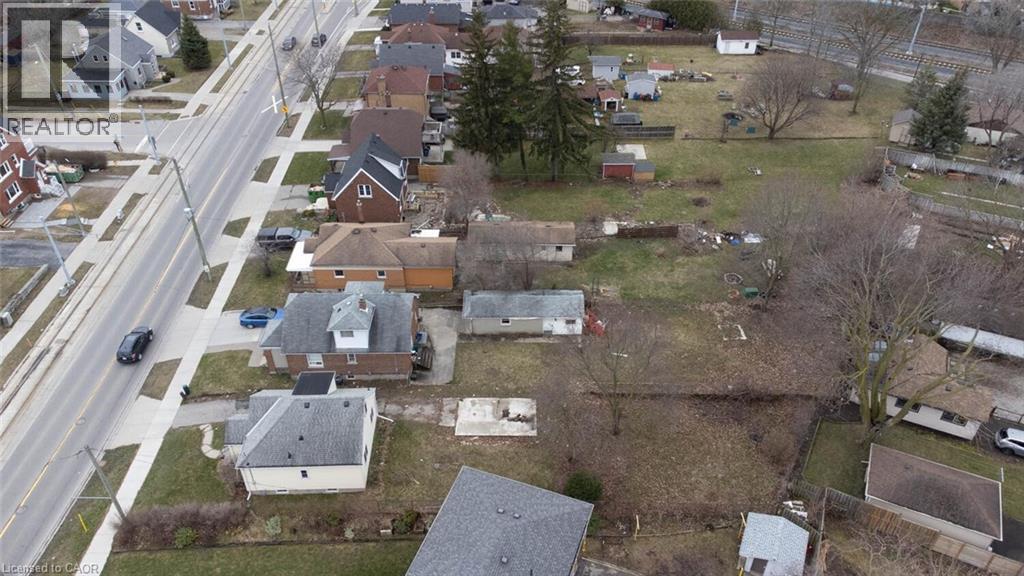 Property at 288 OTTAWA Street S image 4