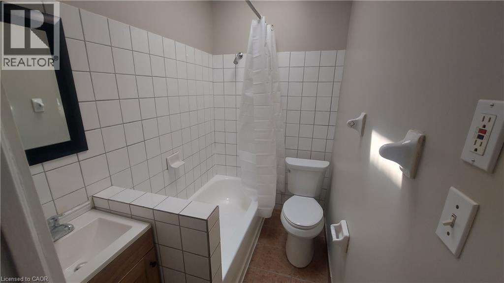 181 King Street E Unit# 1, Kitchener, Ontario  N2G 2K8 - Photo 4 - 40759219
