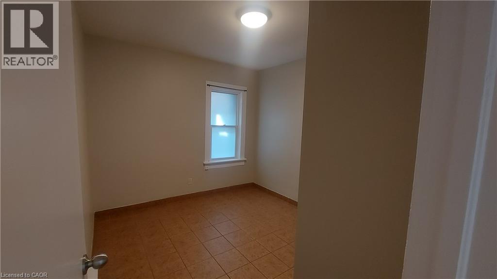181 King Street E Unit# 1, Kitchener, Ontario  N2G 2K8 - Photo 5 - 40759219