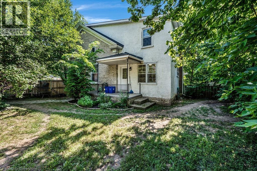Property at 146 WESTMINSTER Drive S image 5