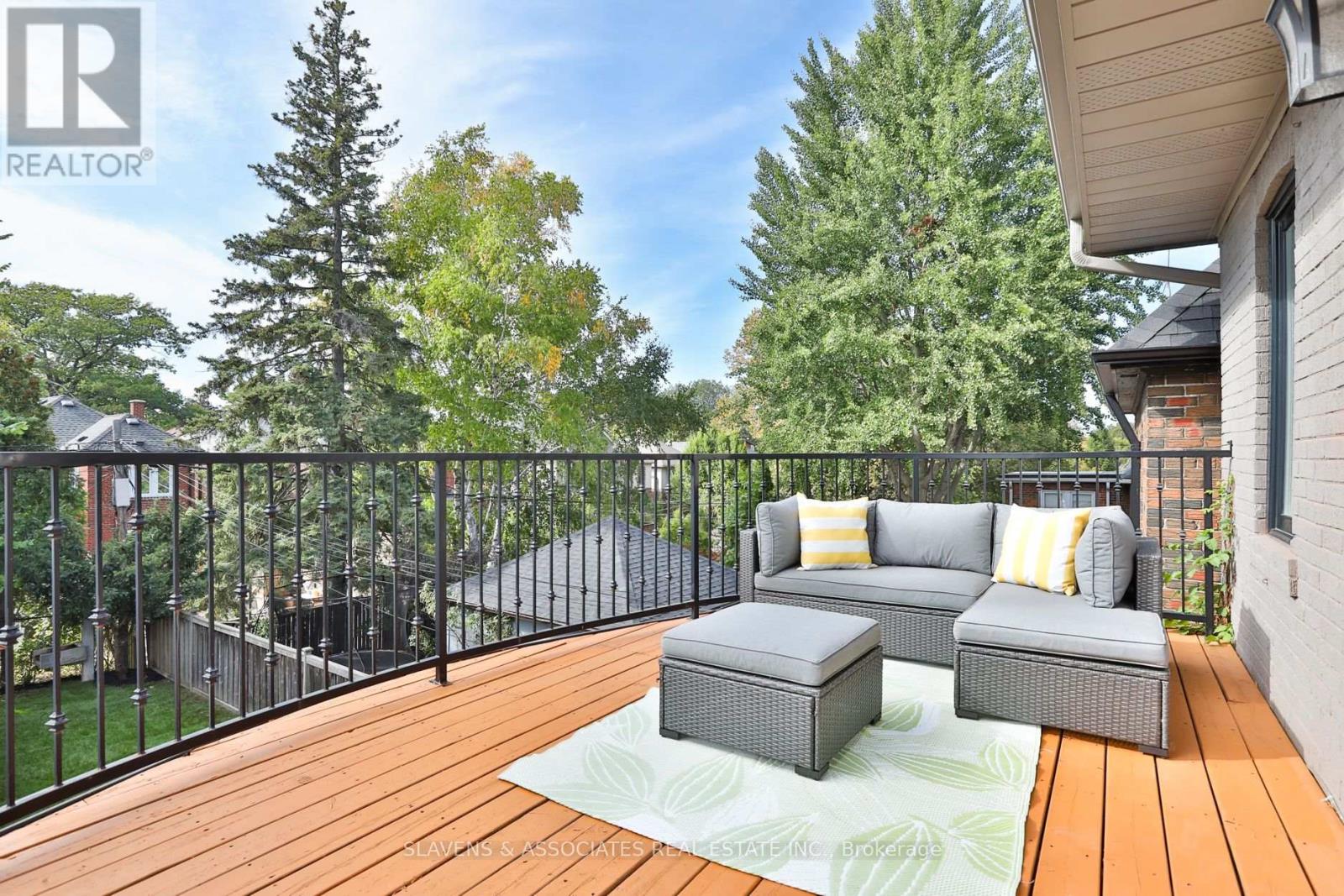 52 Shields Avenue, Toronto, Ontario  M5N 2K4 - Photo 26 - C12353013