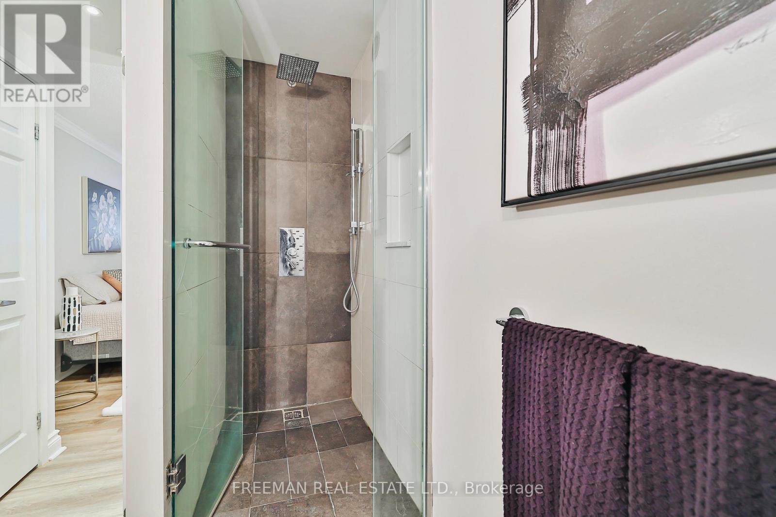 204 - 360 Bloor Street E, Toronto, Ontario  M4W 3M3 - Photo 25 - C12352933