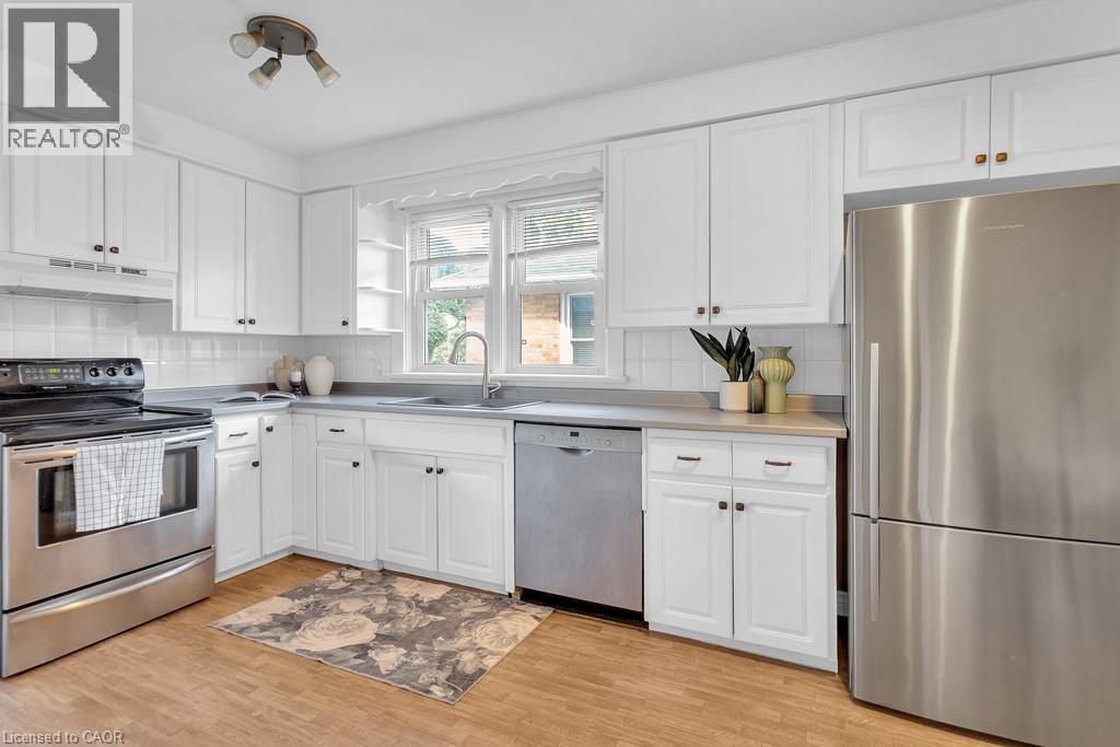 196 Patricia Avenue, Kitchener, Ontario  N2M 1J7 - Photo 9 - 40754329