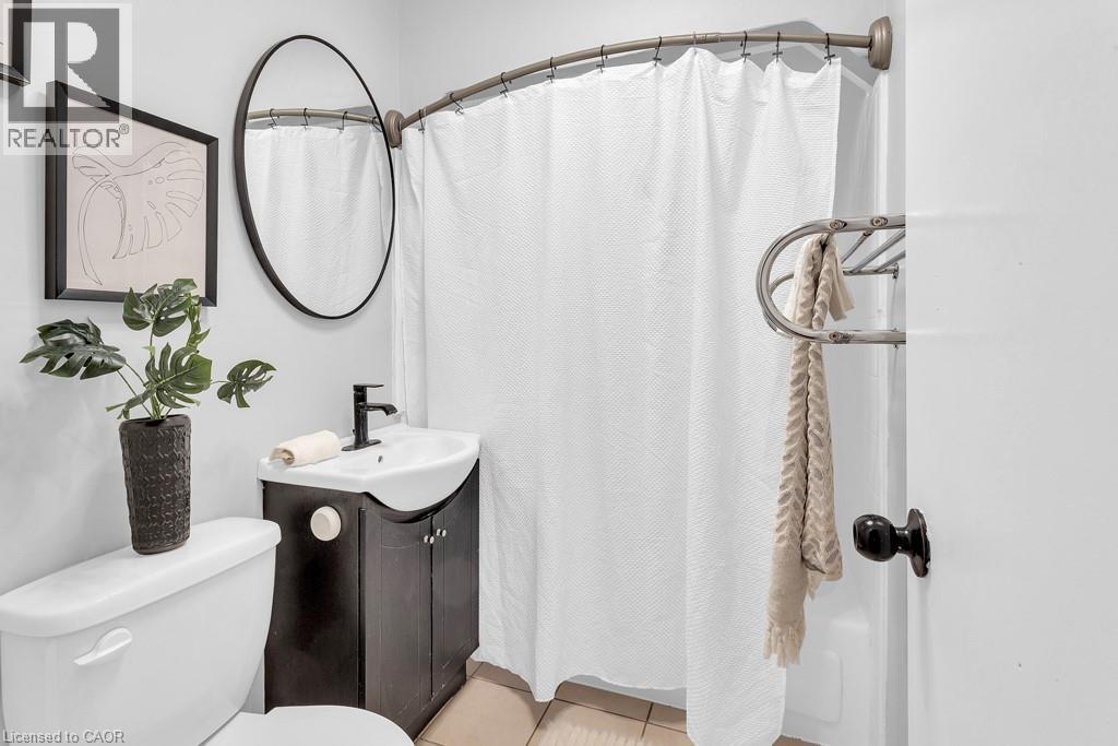 196 Patricia Avenue, Kitchener, Ontario  N2M 1J7 - Photo 15 - 40754329