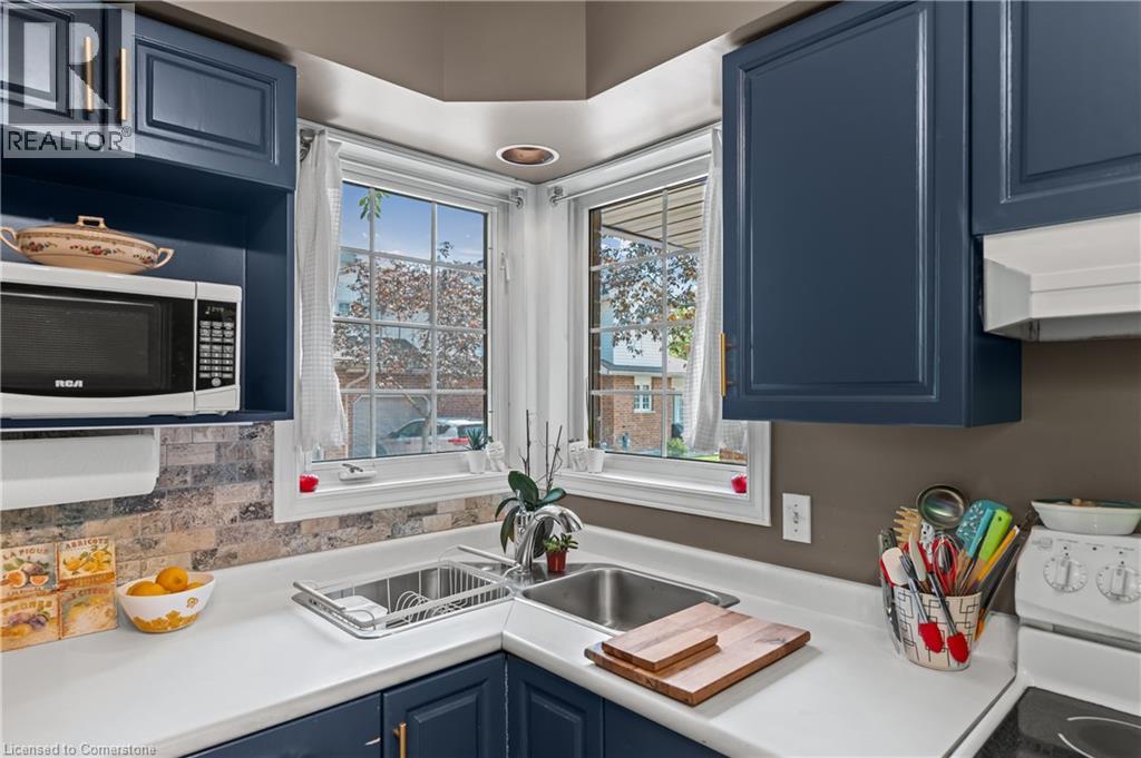 Property at 229 BAKER Street Unit# 10 image 4