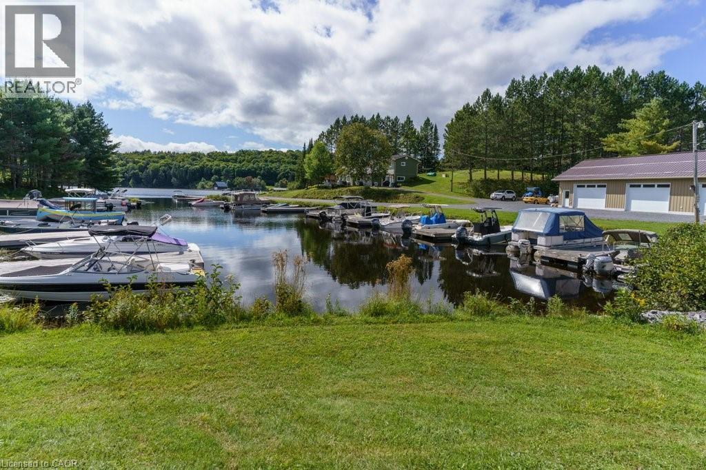 143 South Drive, Huntsville, Ontario  P1H 2J2 - Photo 3 - 40707032