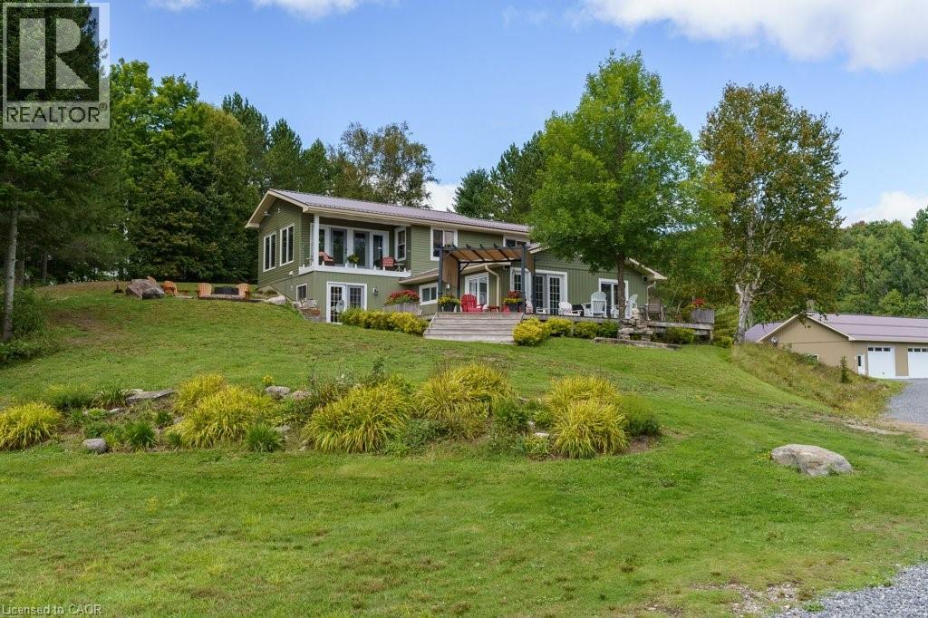 143 South Drive, Huntsville, Ontario  P1H 2J2 - Photo 1 - 40707032