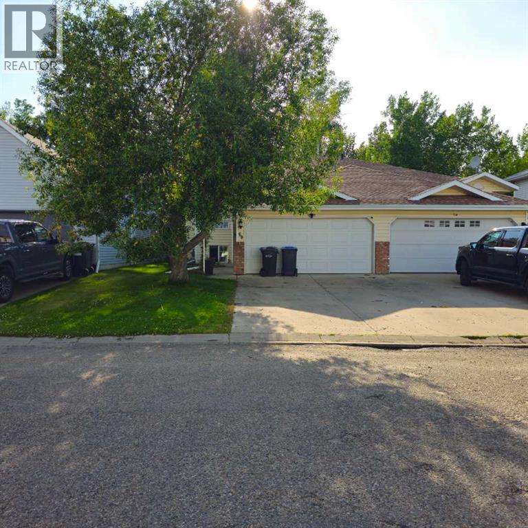 Property at 69 Willow Springs Crescent image 2