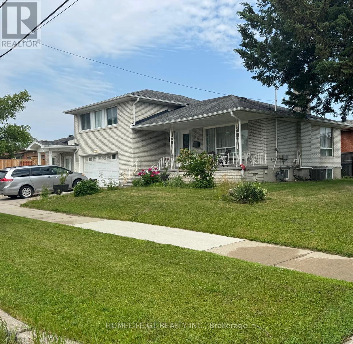 Property at 11 ISLAY COURT image 1