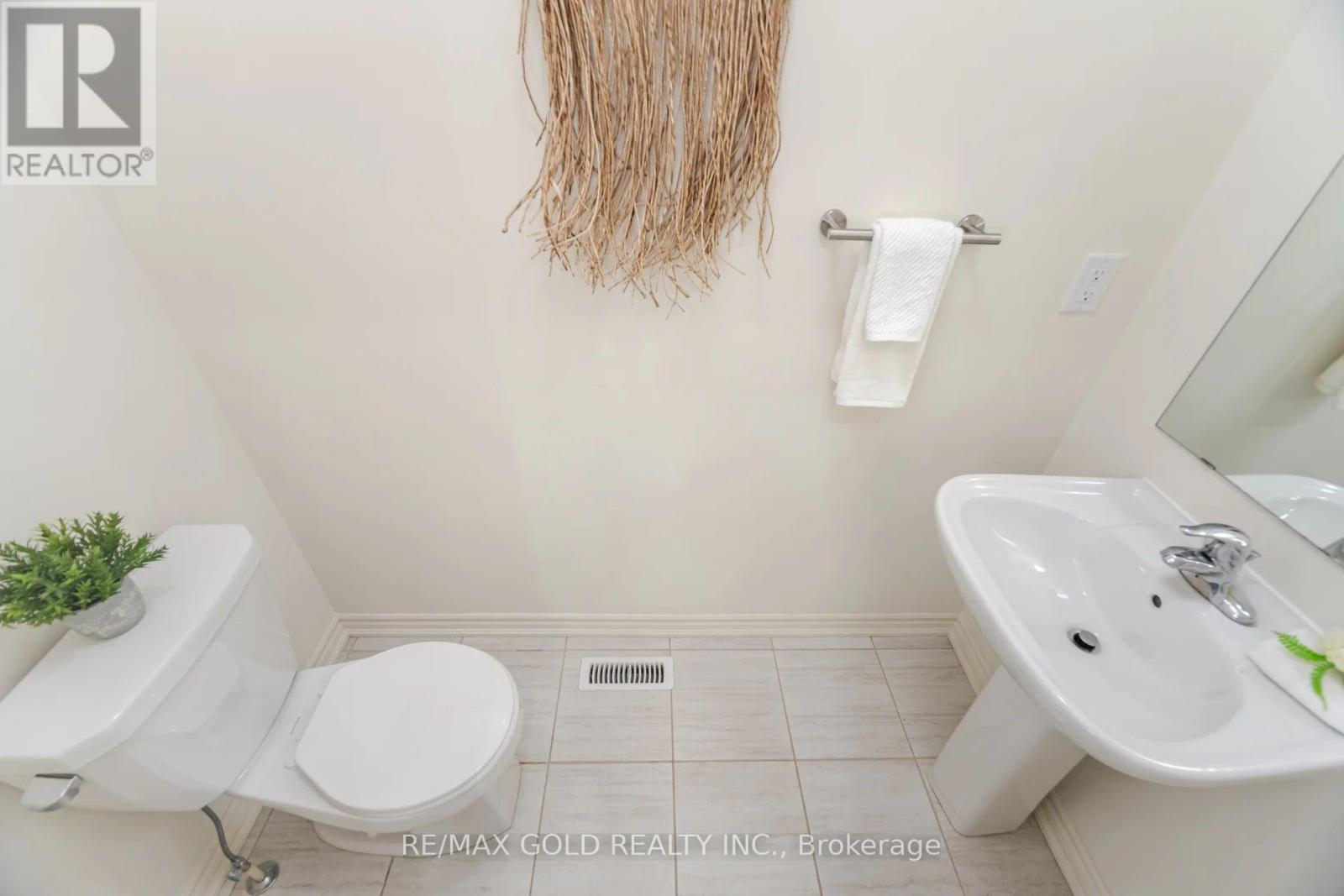 50 Block Road, Brampton, Ontario  L7A 5B3 - Photo 13 - W12352948
