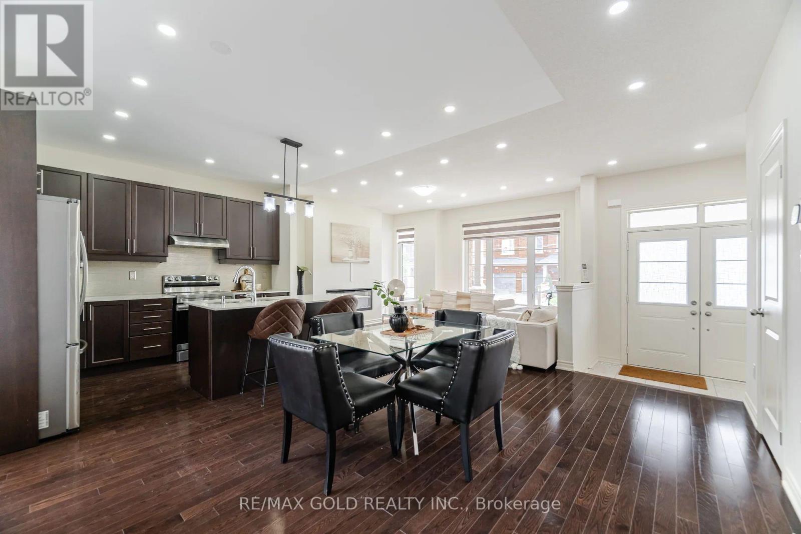 50 Block Road, Brampton, Ontario  L7A 5B3 - Photo 8 - W12352948
