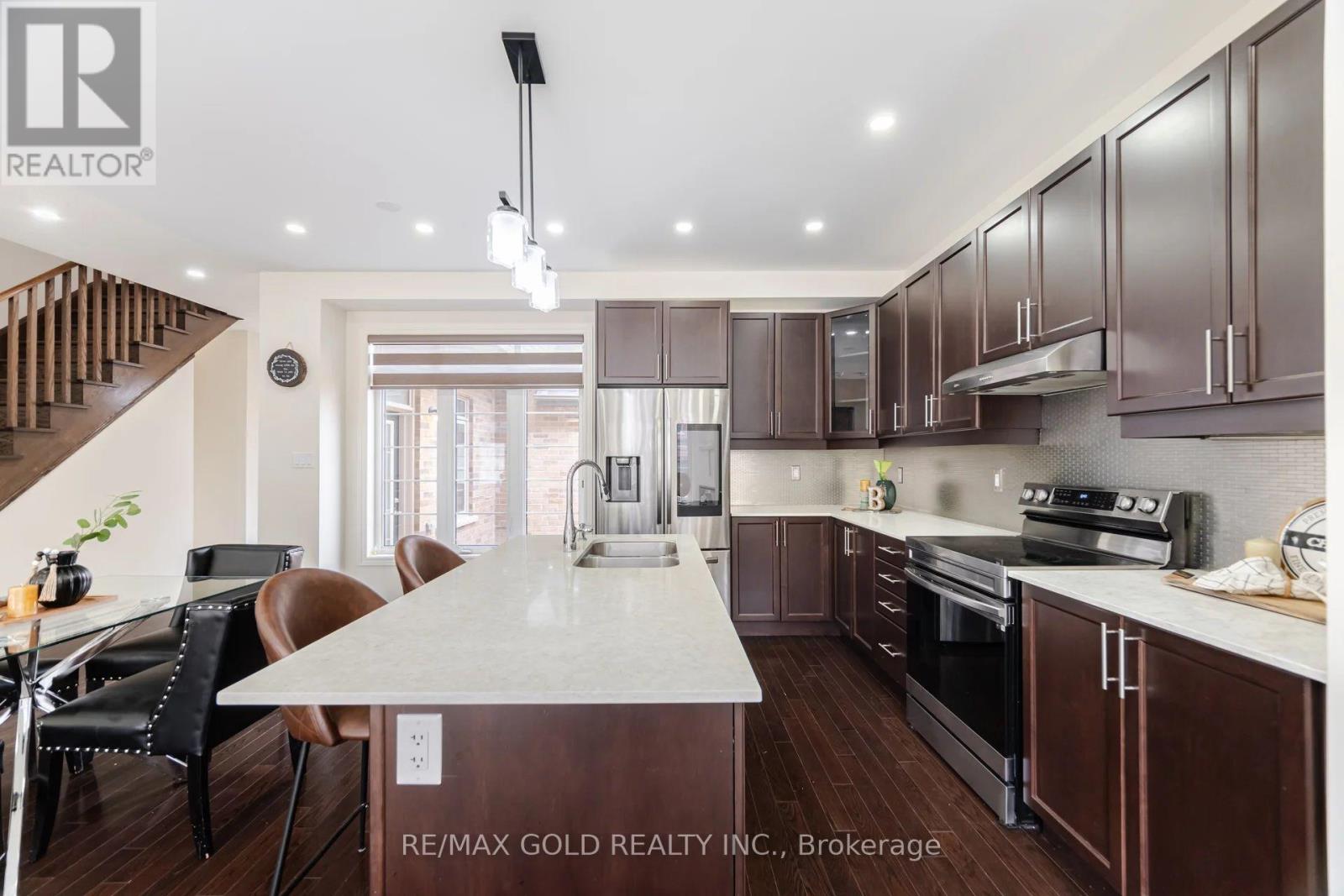 50 Block Road, Brampton, Ontario  L7A 5B3 - Photo 9 - W12352948