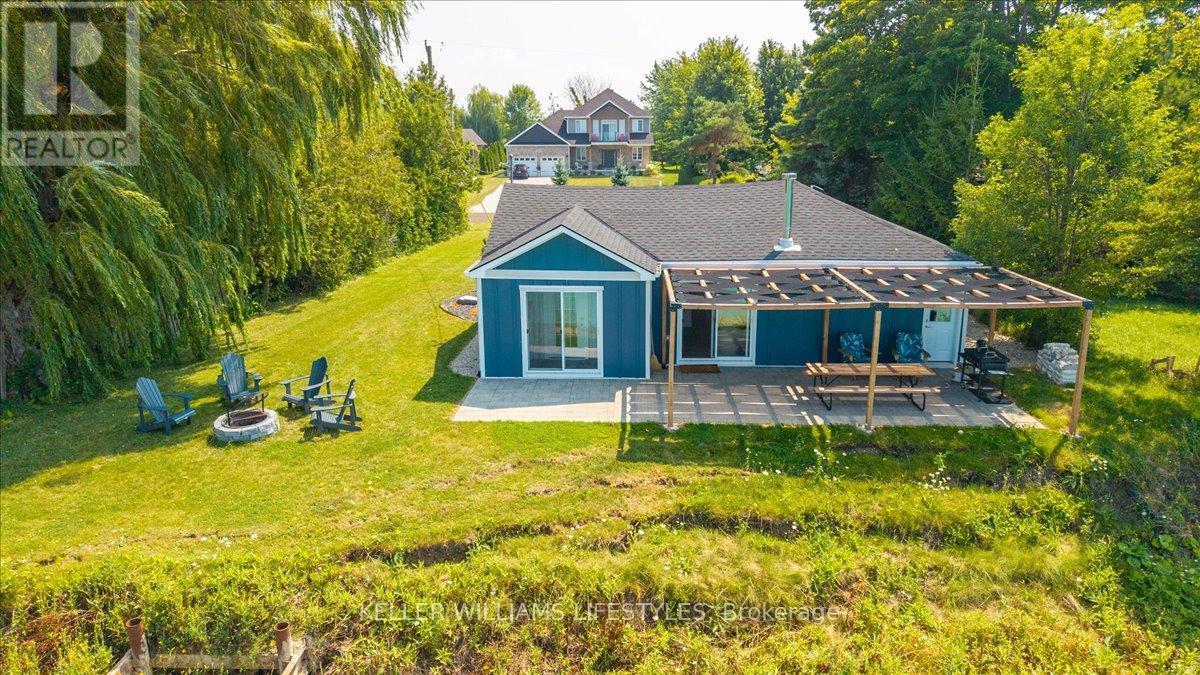 4148 Bluepoint Drive, Plympton-Wyoming (Plympton Wyoming), Ontario  N0N 1J6 - Photo 28 - X12353051
