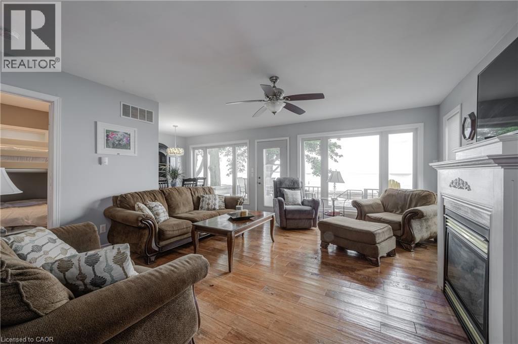 6274 Spruce Street, Ipperwash, Ontario  N0N 1J0 - Photo 5 - 40708278